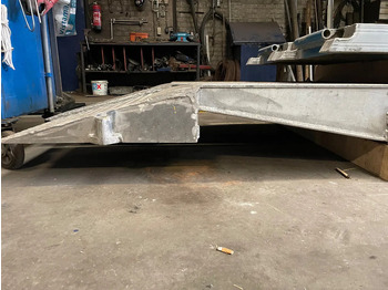 Niska poluprikolica za prevoz Kässbohrer Oprijplaaten: slika 5 Niska poluprikolica za prevoz Kässbohrer Oprijplaaten: slika 5