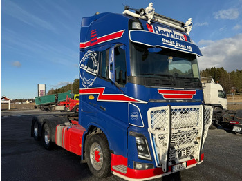 Tegljač VOLVO FH 750