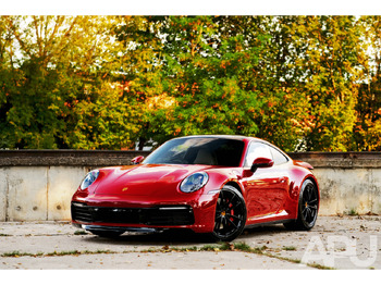 Automobil PORSCHE