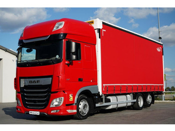 Kamion sa ceradom DAF XF 480