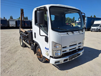 Kamion za utovaranje kontejnera ISUZU