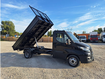 Dostavno vozilo kiper IVECO Daily