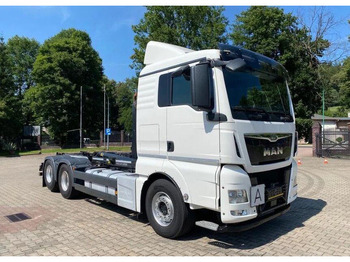 Kamion sa hidrauličnom kukom MAN TGX 26.440: slika 3 Kamion sa hidrauličnom kukom MAN TGX 26.440: slika 3