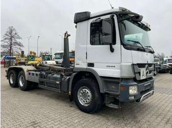 Kamion sa hidrauličnom kukom MERCEDES-BENZ Actros 2644