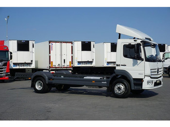Kamion sa golom šasijom i zatvorenom kabinom Mercedes-Benz ATEGO / 1523 / ACC / EURO 6 / PODWOZIE DO ZABUDOWY / DŁ. 6,75 M: slika 4