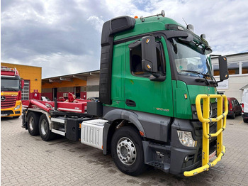 Kamion sa hidrauličnom kukom MERCEDES-BENZ Actros 2648