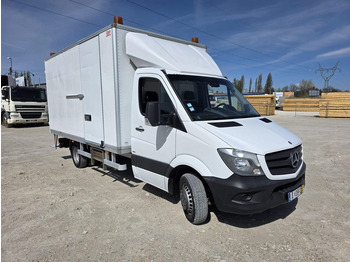 Dostavno vozilo sa zatvorenim sandukom MERCEDES-BENZ Sprinter 516