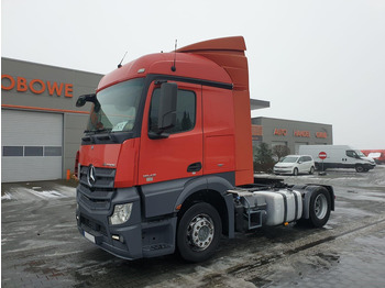 Tegljač MERCEDES-BENZ Actros 1843