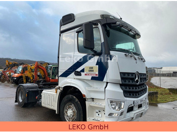 Tegljač MERCEDES-BENZ Arocs