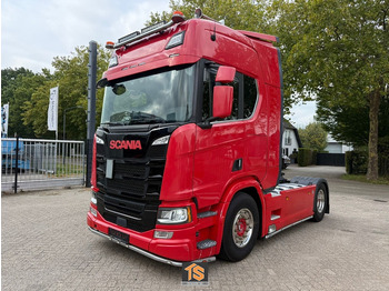 Tegljač SCANIA R 650