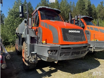 Zglobni kiper DOOSAN DA30