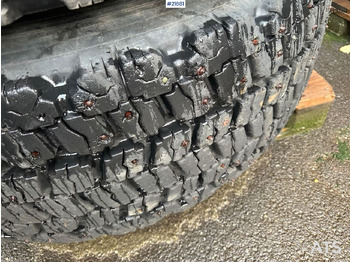 Gume i felne za Građevinska mašina Hilo Dekkene har stått på en Volvo L60E: slika 3 Gume i felne za Građevinska mašina Hilo Dekkene har stått på en Volvo L60E: slika 3