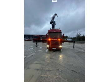 Kamion sa tovarnim sandukom SCANIA R 580