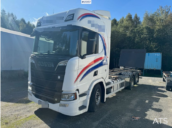 Kamion za prevoz kontejnera/ Kamion sa promenjivim sandukom SCANIA R 580