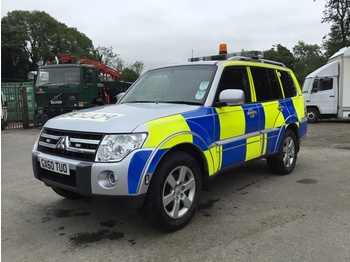 Automobil Mitisubishi Shogun: slika 1