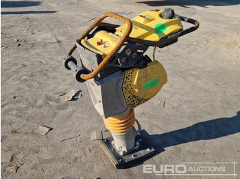 Mašina za asfalt BOMAG