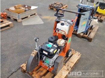 Mašina za asfalt HUSQVARNA