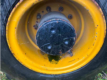 Bager točkaš HYDREMA CONSTRUCTION EXCAVATOR MX16 RAIL: slika 5