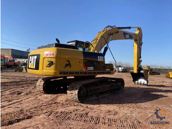 Bager CAT 325D: slika 3
