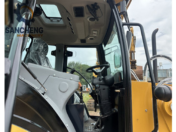 Bager utovarivač CAT 432F: slika 5