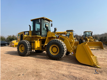 Utovarivač točkaš CATERPILLAR 950G