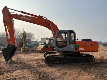 Bager HITACHI EX200
