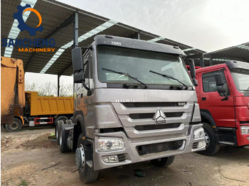 Tegljač HOWO 380hp: slika 3