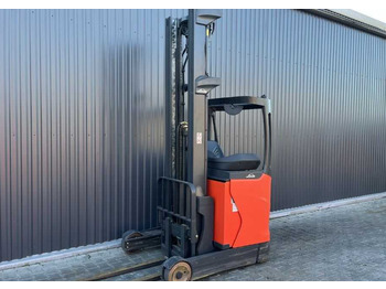 Regalni viljuškar LINDE R