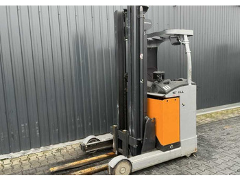 Regalni viljuškar STILL