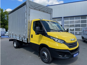 Dostavno vozilo sa ceradom IVECO Daily 70c21