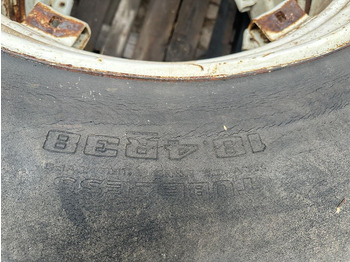 Gume i felne Goodyear 18.4 R38: slika 3 Gume i felne Goodyear 18.4 R38: slika 3