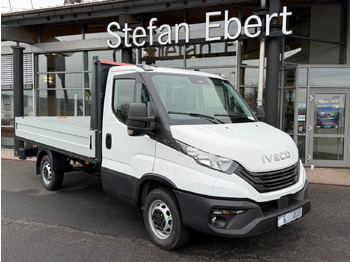 Dostavno vozilo s ravnom platformom IVECO Daily 35s16