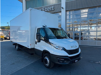 Dostavno vozilo sa zatvorenim sandukom IVECO Daily 70c18