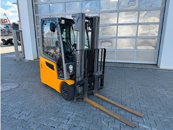 Električni viljuškar Jungheinrich EFG 215 / Triplex: 4.25m! / SS / nur 2.865h!: slika 3