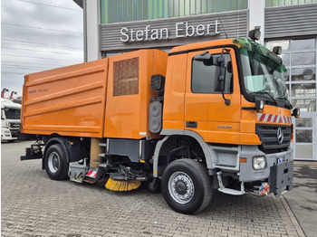 Autočistilica Mercedes-Benz Actros 2032 A 4x4 Bucher STKF 9500 Airport 30x: slika 4