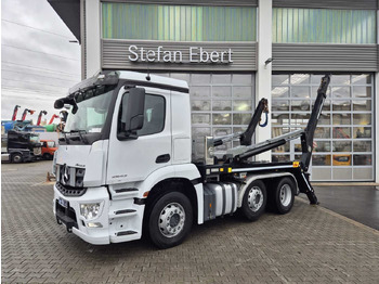Istovarivač MERCEDES-BENZ Arocs