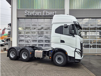 Novu Tegljač Iveco X-Way AS440X57TZ/P ON+ 6x4 Intarder 2xBett Iveco X-Way AS440X57TZ/P ON+ 6x4 Intarder 2xBett: slika 4 Novu Tegljač Iveco X-Way AS440X57TZ/P ON+ 6x4 Intarder 2xBett Iveco X-Way AS440X57TZ/P ON+ 6x4 Intarder 2xBett: slika 4
