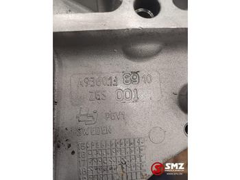 Motor i delovi za Kamion Mercedes-Benz Occ vliegwielhuis OM936 Mercedes: slika 3