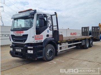 Kamion sa tovarnim sandukom IVECO Stralis