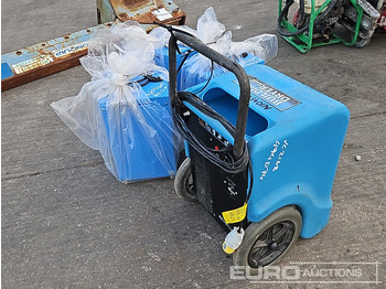 Građevinska oprema 240 Volt Space Heater (3 of), 110 Volt Dehumidifer: slika 5