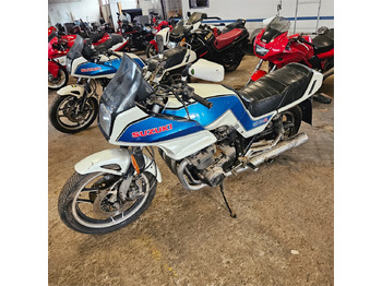 Motocikl SUZUKI