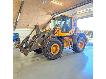 Utovarivač točkaš VOLVO L90H