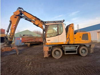 Bager za obradu otpada/ Industrije LIEBHERR LH 22