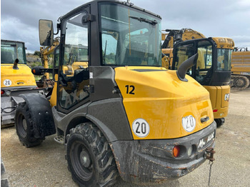 Utovarivač točkaš MECALAC AX850: slika 3