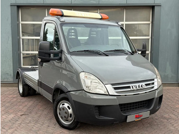 Tegljač IVECO Daily