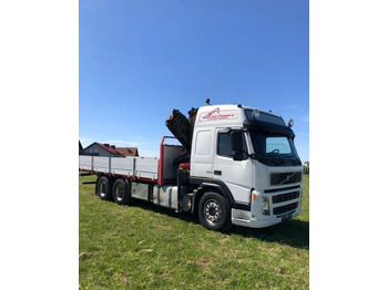 Kamion sa dizalicom VOLVO FM12