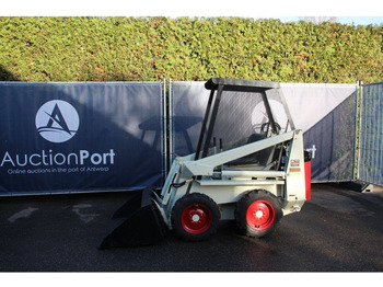 Utovarivač točkaš BOBCAT