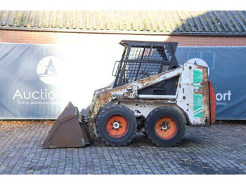 Utovarivač točkaš BOBCAT