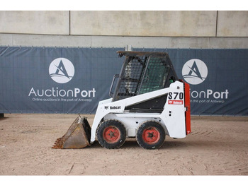 Utovarivač točkaš Bobcat S70: slika 2