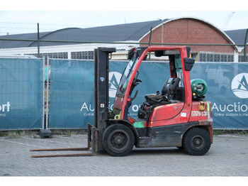 Gasni viljuškar HYSTER